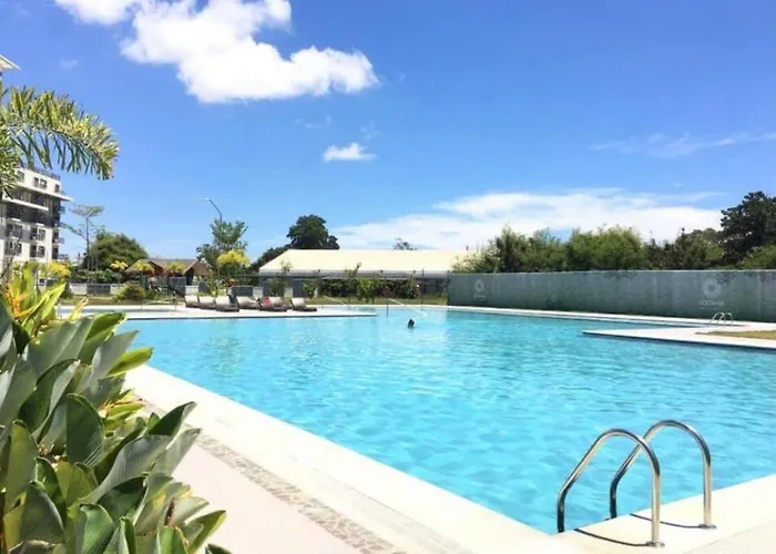 New Luxury With Pool And Netflix Near Airport * Marigondon (Cebu)