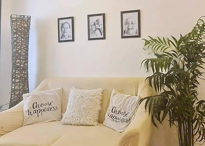 Apartment New Luxury With Pool And Netflix Near Airport *